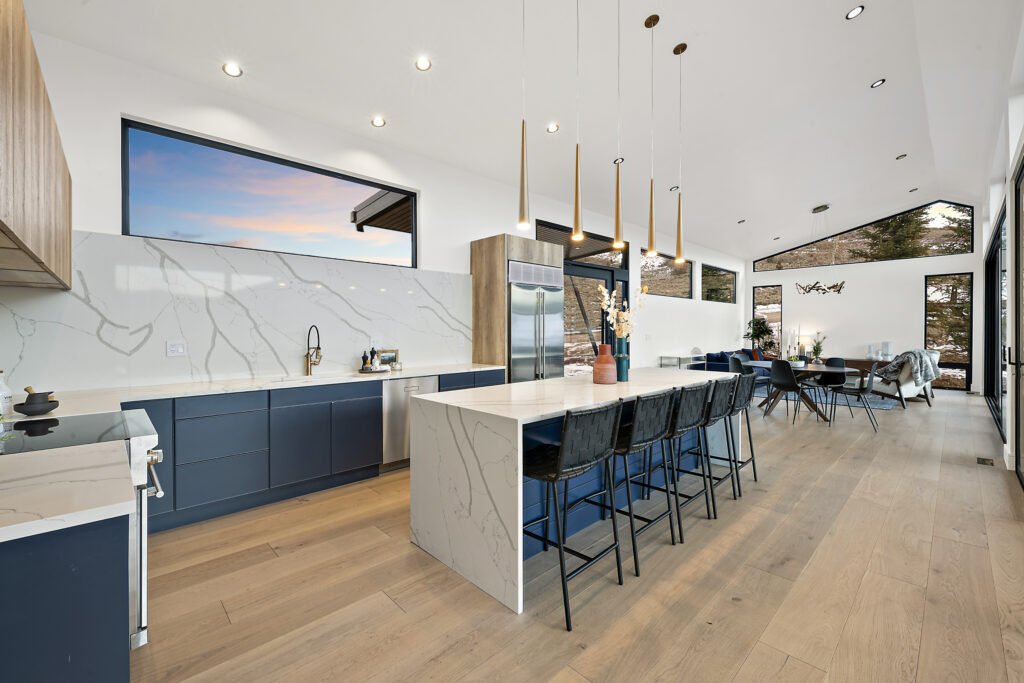 Icon Haus — kitchen by Roderick Builders