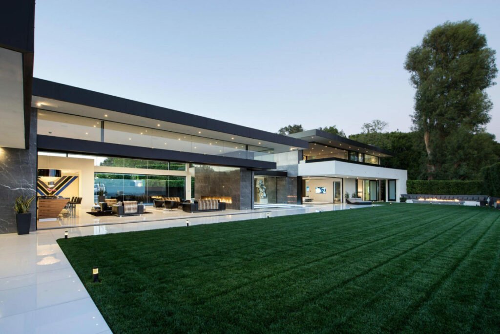 Stradella — McClean Design and Roderick Builders, one aligned team, Bel Air